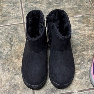 Kids Black Winter Boots